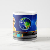 SIE SIND BEREITS HIER - KOMMEN MIT MIR Design-Koll Jumbo-Tasse (Vorderseite)