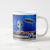 SIE SIND BEREITS HIER - KOMMEN MIT MIR Design-Koll Jumbo-Tasse (Rechts)