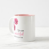 Sie sind einfach so schön wie die rosa Blume Zweifarbige Tasse (Vorderseite Links)