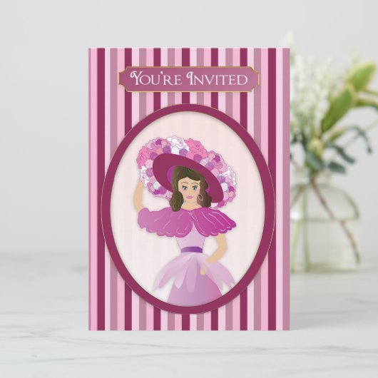 Sie sind eingeladen, alte Mode Lady & riesiger Hut Einladung (Stehend Vorderseite)