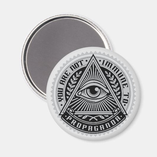Sie sind gegen Propaganda nicht immun Magnet (Vorderseite/Rückseite)