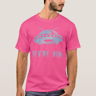 Sie sind hier Außerirdischen im Weltraum über Extr T-Shirt