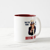 Sie sind Ihre öffentlichen Lands verteidigen sie O Zweifarbige Tasse (VorderseiteRechts)