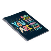 Sie sind inspirierende Zitate positive Typografie Notizblock (Rechte Seite)