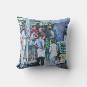 Sie sind keine Mädchen, sie sind Frauen Kissen