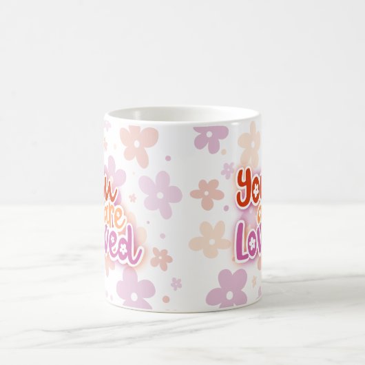 Sie sind lieben Blume Lesben-Pride-Buchstaben Kaffeetasse (Mittel)