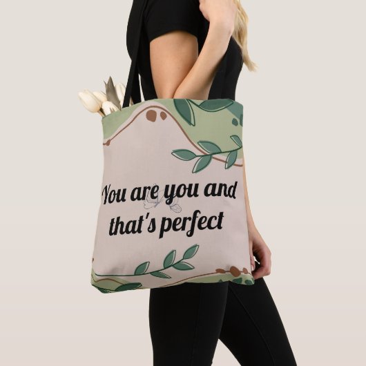 Sie sind Sie und das ist perfekt Tote Bag Tasche (Von Nahem)
