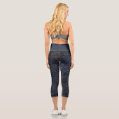Sie sind stärkere inspirierende blaue Goldschrifte Capri Leggings (Rückseite)