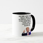 Sie sind wirklich ein wirklich großes Oma, Trump Tasse (VorderseiteRechts)