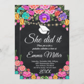 Sie tat es, mexikanischer Chalkboard-Abschluss Einladung (Vorne/Hinten)