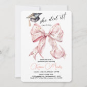 Sie tat es Rose Gold Abschluss Einladung (Vorderseite)