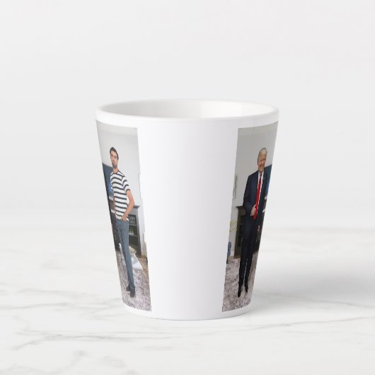 Sie treffen Präsident Donald Trump| Foto hinzufüge Milchtasse (Vorderseite)