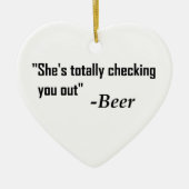 "Sie überprüft dich komplett" - Bier Keramikornament (Vorne)