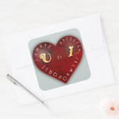 Sie und ich - Alphabet-Spiel auf einem roten Herz Quadratischer Aufkleber (Umschlag)