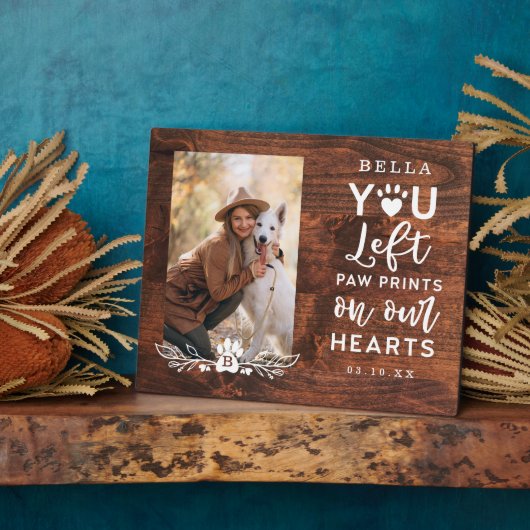 Sie Verlassen Paw Prints auf unserem Hearts Pet Me Fotoplatte (Seite)