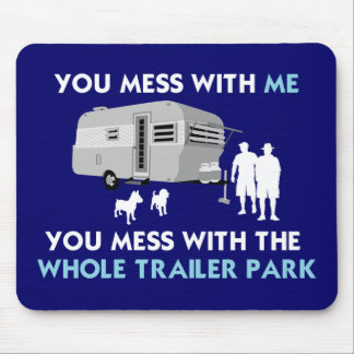 … Sie Verwirrung mit der ganzen Wohnwagensiedlung! Mousepad