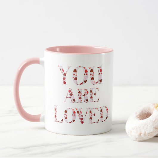 Sie werden geliebt V2 Tasse (Mit Donut)