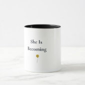 Sie wird zur floralen Kaffeetasse (Zentrum)