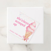 Sie wurde auf dem Brautparty-Gefälligkeitstempel a Geschenkanhänger (Beispiel)