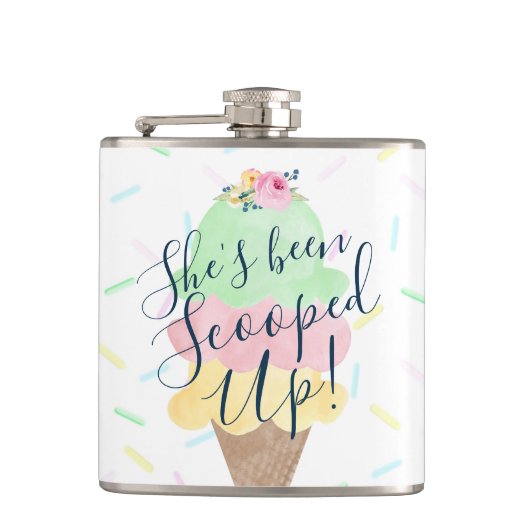 Sie wurde aufgedeckt Bridal Vinyl Wrapped Flask Flachmann (Vorderseite)