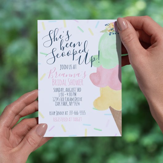 Sie wurde mit Eiscreme-Brautparty vergossen Einladung