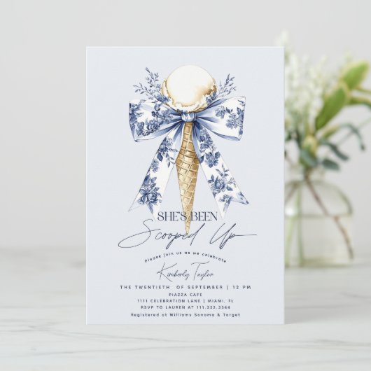 Sie wurde mit Eiscreme-Brautparty vergossen Einladung (Stehend Vorderseite)