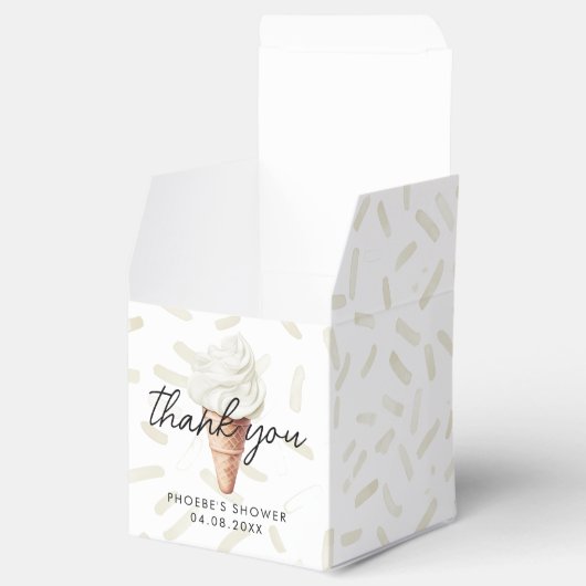 Sie wurde Vanilla Brautparty Square aufgerissen Geschenkschachtel (Geöffnet)