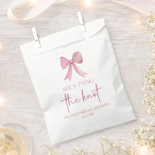 Sie zähmt das Brautparty des unrosa Bowes Geschenktütchen (Ausgeschnitten)