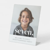 Sieben - 7. Geburtstag Foto Begrüßungszeichen Sockelschild (Vorderseite)