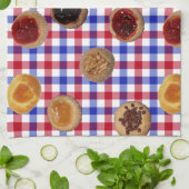 Sieben Kolaches auf tschechischen Karos Küchentüch Geschirrtuch (Gefaltet)