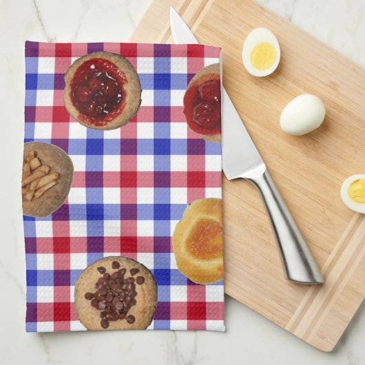 Sieben Kolaches auf tschechischen Karos Küchentüch Geschirrtuch (Viertel Falte)