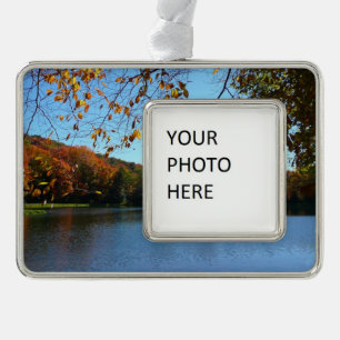 Sieben Quellen fallen Bäume und Teich Rahmen-Ornament Silber