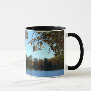 Sieben Quellen fallen Bäume und Teich Tasse
