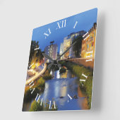 Siegen Siegufer zur blauen Stunde Quadratische Wanduhr (Winkel)