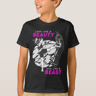 Sieht aus wie eine Schönheit, tritt wie ein Biest T-Shirt
