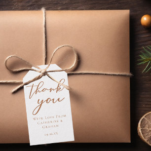 Sienna Brown Script Minimalistisch Custom Wedding Geschenkanhänger