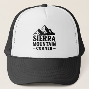 Sierra Mountain Corner – Adventure Logo T-Shirt Truckerkappe