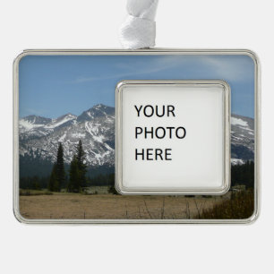 Sierra Nevada Berge I von Yosemite Rahmen-Ornament Silber