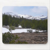 Sierra Nevada Berge und Schnee auf Yosemite Mousepad (Vorne)