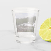 Sierra Nevada Berge und Schnee auf Yosemite Schnapsglas (Rückseite)