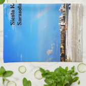 Siesta-Schlüsselstrand Handtuch (Gefaltet)