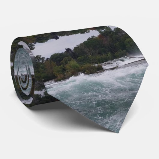 Sightseeing in Niagara Falls Krawatte (Gerollt)