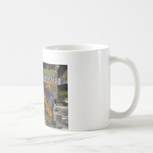 Sign Post Rum Point Grand Cayman Kaffeetasse (Rechts)