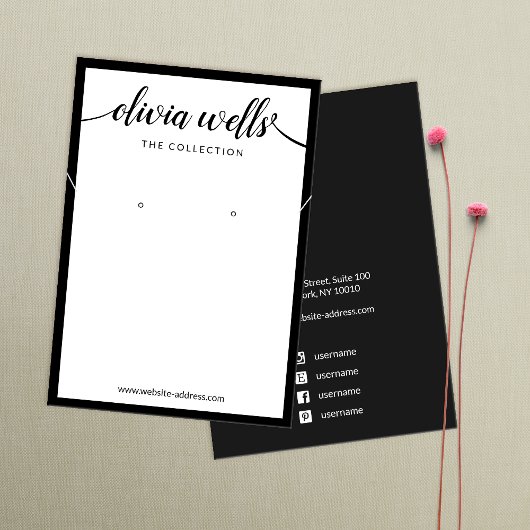 Signature Script White Oring Necklace Display