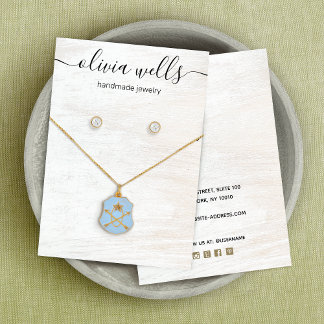 Signature Script White Wood Necklace Earring Visitenkarte