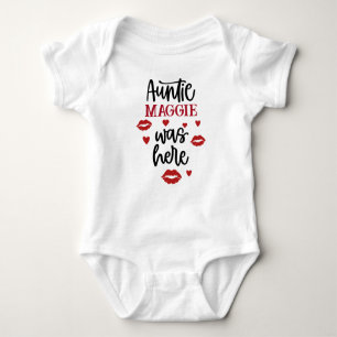 Signature Tantas Liebe und Kisses Baby Strampler