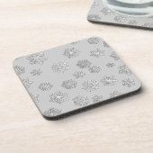 Silber 3-D Schneeflocken auf silberem Hintergrund Getränkeuntersetzer (Linke Seite)