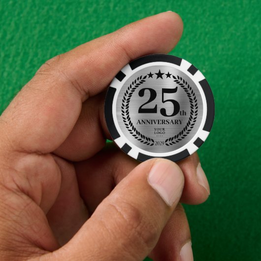 Silber Business 25. Jubiläum Pokerchips (Hand)