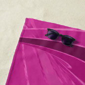 Silber gekrümmte Linien, rosa abstrakt Strandtuch (Beispiel)