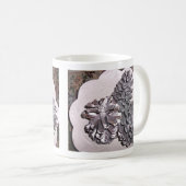 Silber gemalte Kiefernkegel Kaffeetasse (VorderseiteRechts)